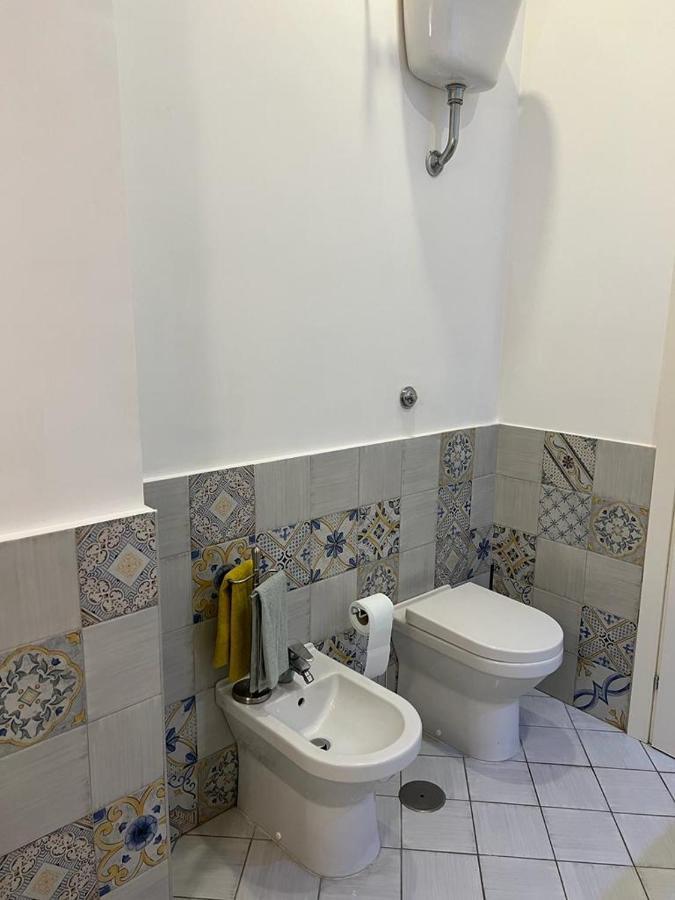 Casa Gaia A Due Passi Dal Duomo Apartamento Nápoles Exterior foto